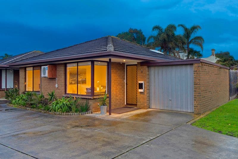24 Bear Street, MORDIALLOC VIC 3195, Mordialloc - Thumbnail 8