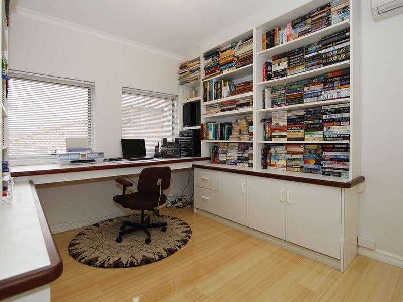 18 Hinderwell Street, SCARBOROUGH WA 6019, Scarborough - Thumbnail 6