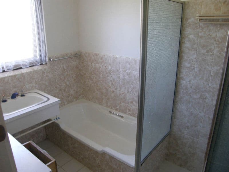 12 Swan Street, MOUNT GAMBIER SA 5290, Mount Gambier - Thumbnail 2
