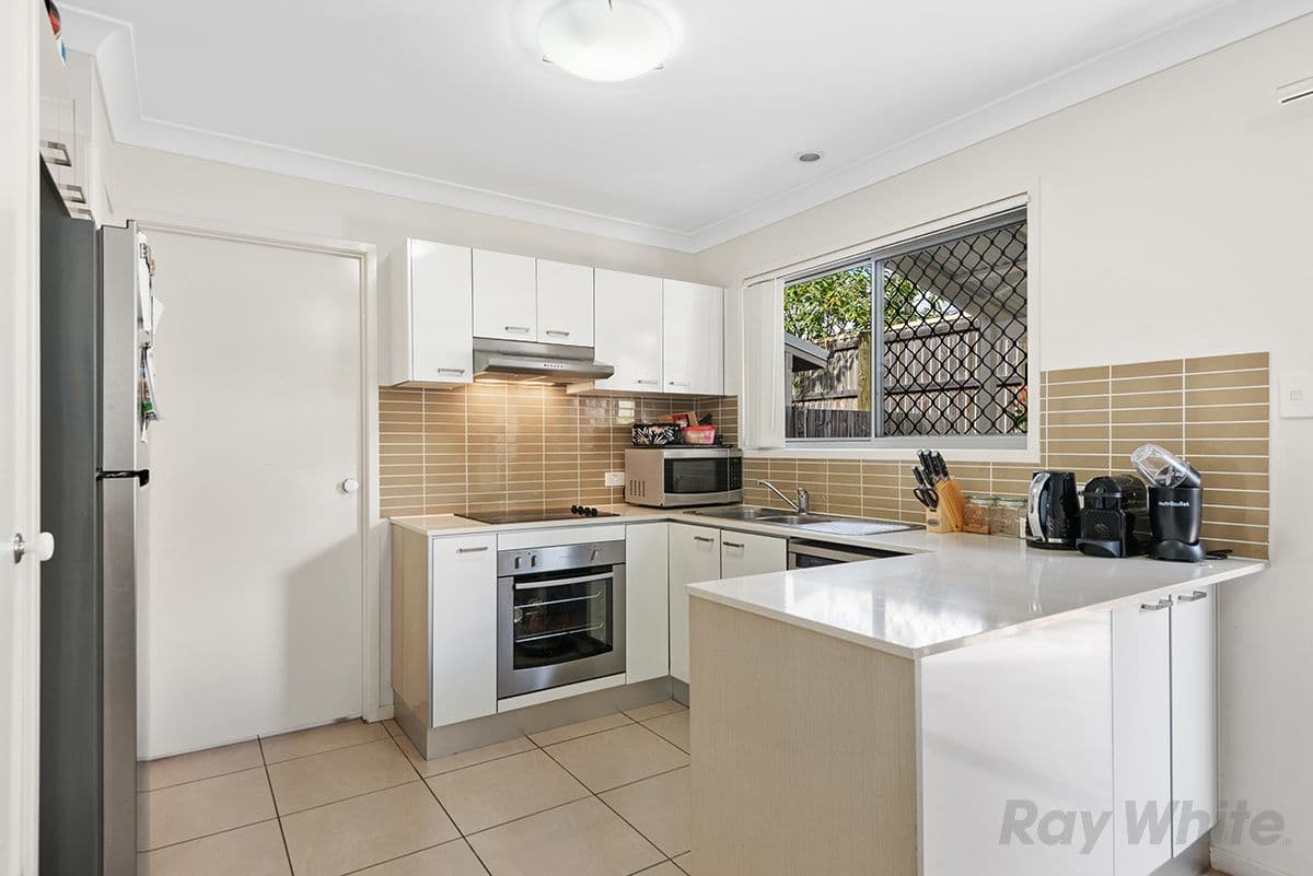 11 Corella Place, Runcorn QLD 4113, Runcorn - Thumbnail 2