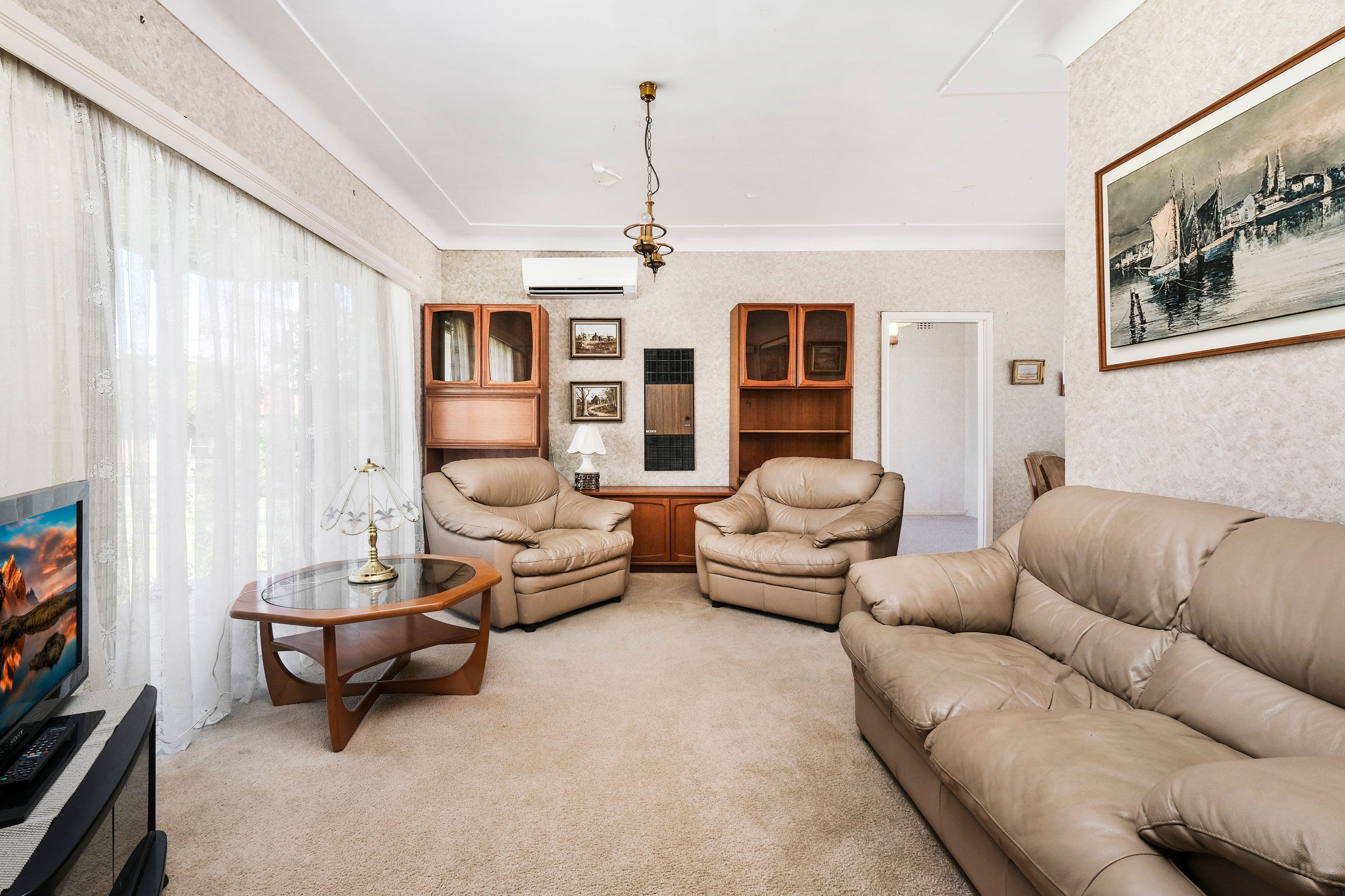 8 Ian Crescent, Chester Hill NSW 2162, Chester Hill - Thumbnail 2
