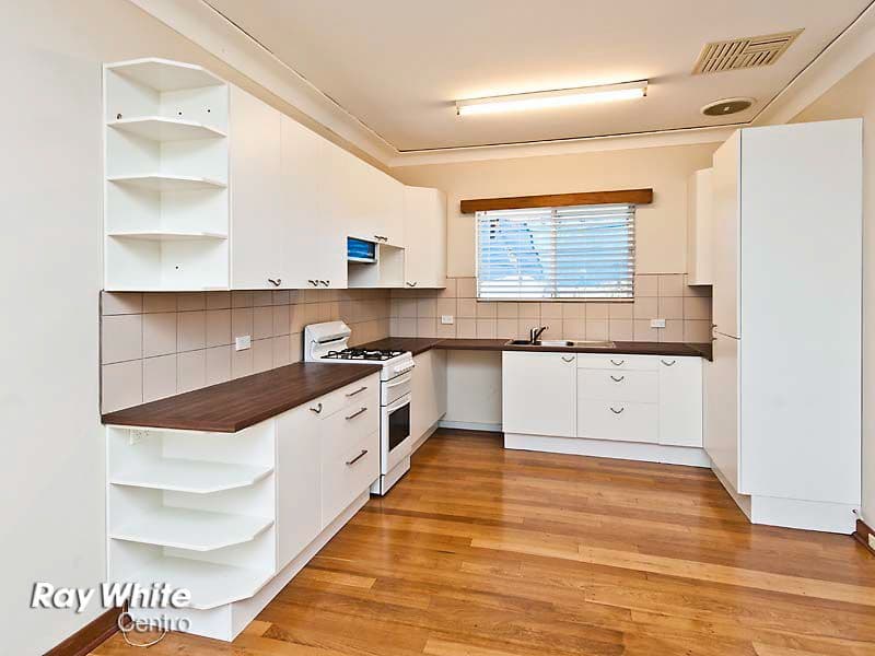 21 Templetonia Crescent, CITY BEACH WA 6015, City Beach - Thumbnail 4