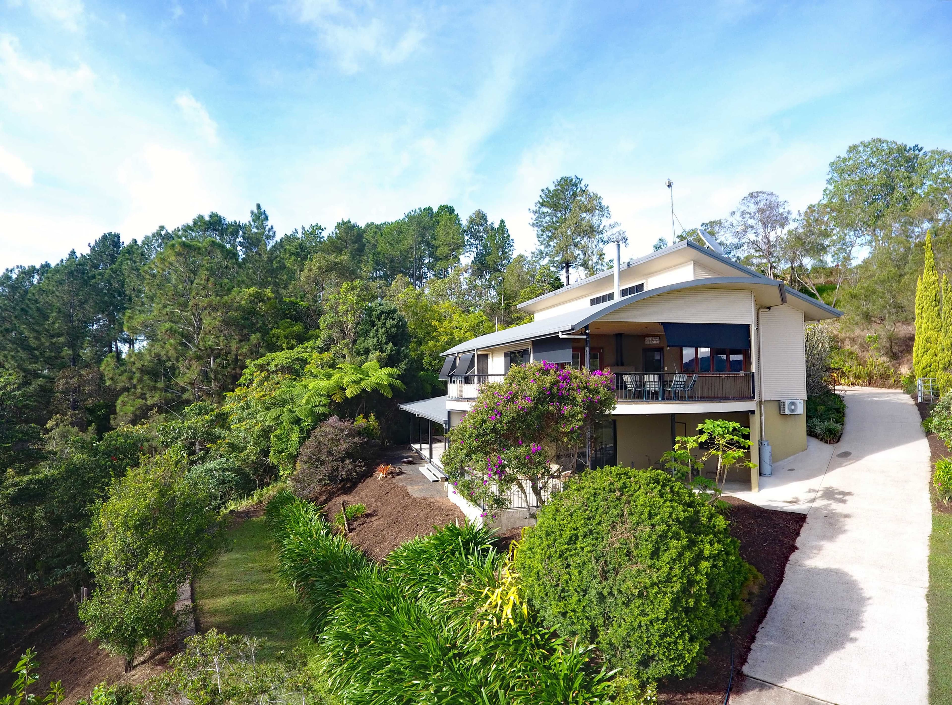 2 Spry Close, Barrine QLD 4872, Barrine - Image 1