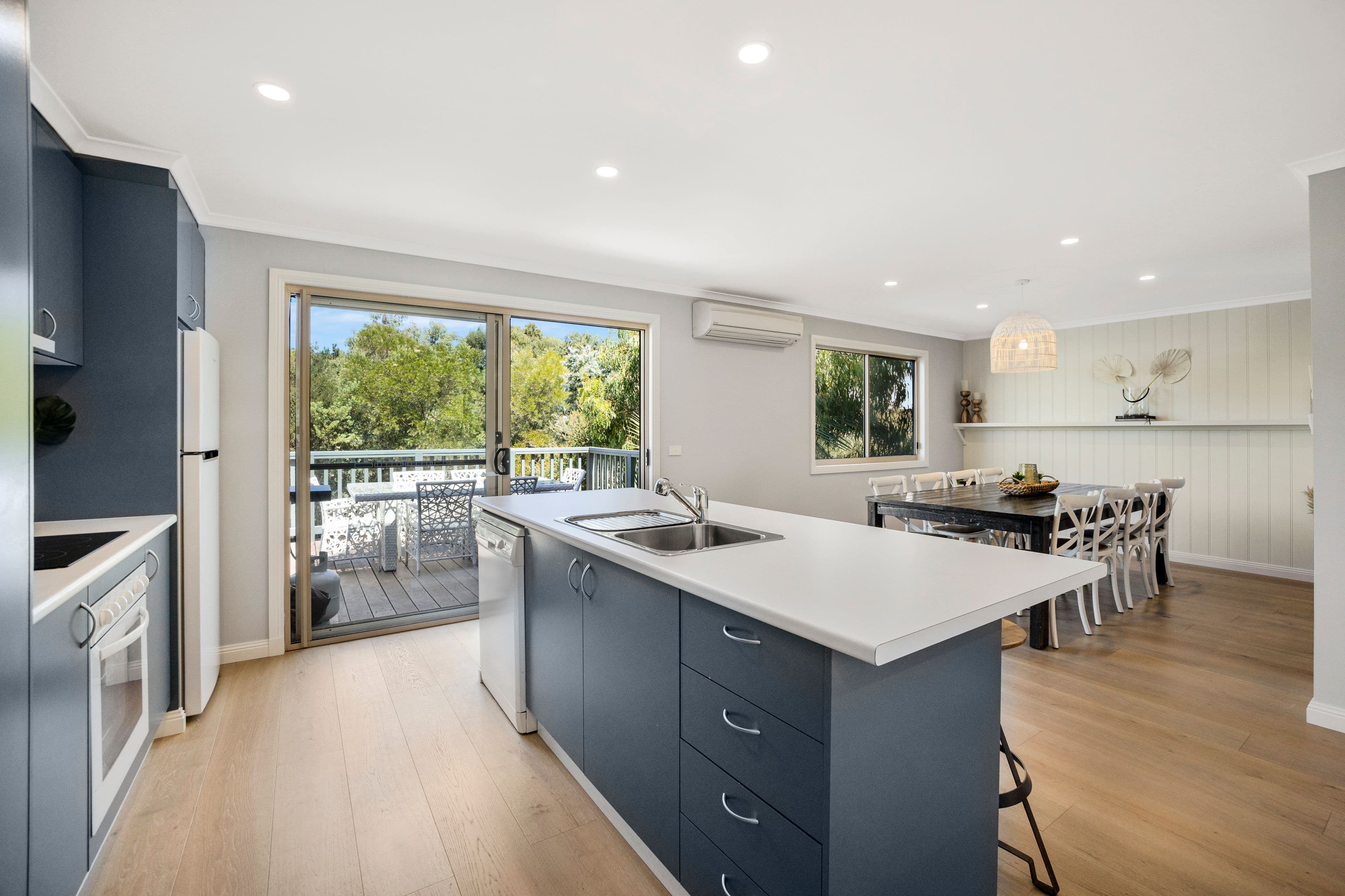 25 Halford Street, Inverloch VIC 3996, Inverloch - Thumbnail 2