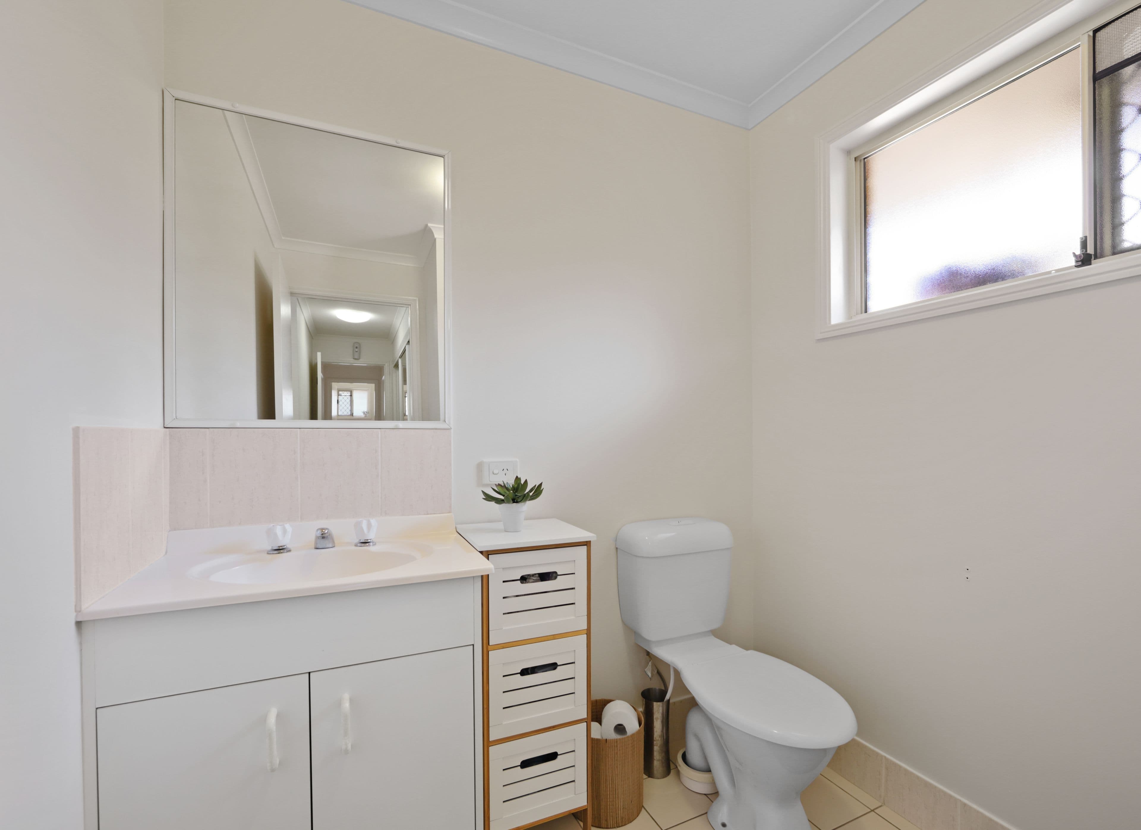 20 Parkside Circuit, Robina QLD 4226, Robina - Thumbnail 6