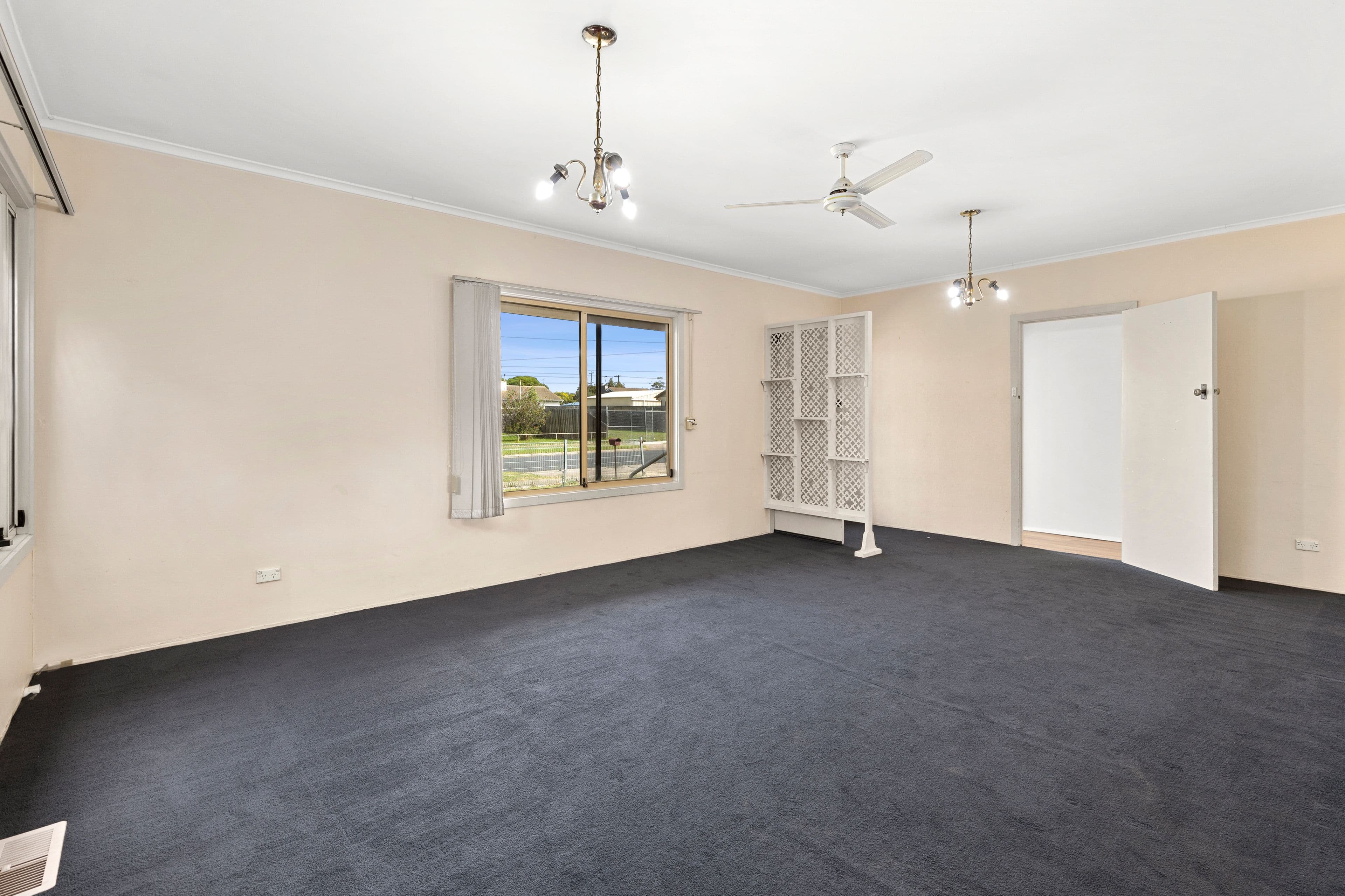 24 Georgia Grove, Corio VIC 3214, Corio - Thumbnail 2