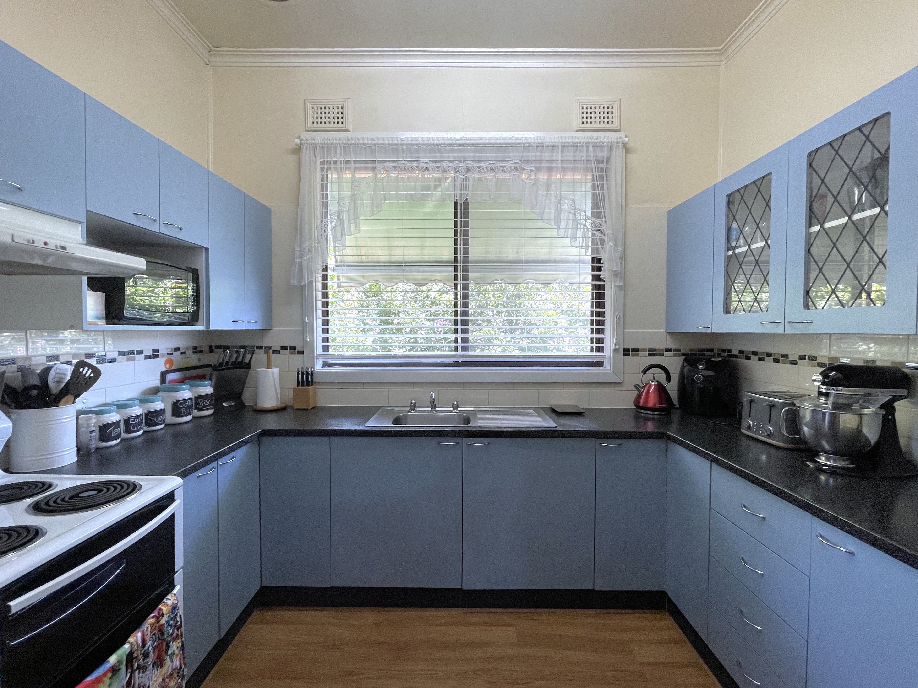 140 Hanley Street, Gundagai NSW 2722, Gundagai - Thumbnail 3