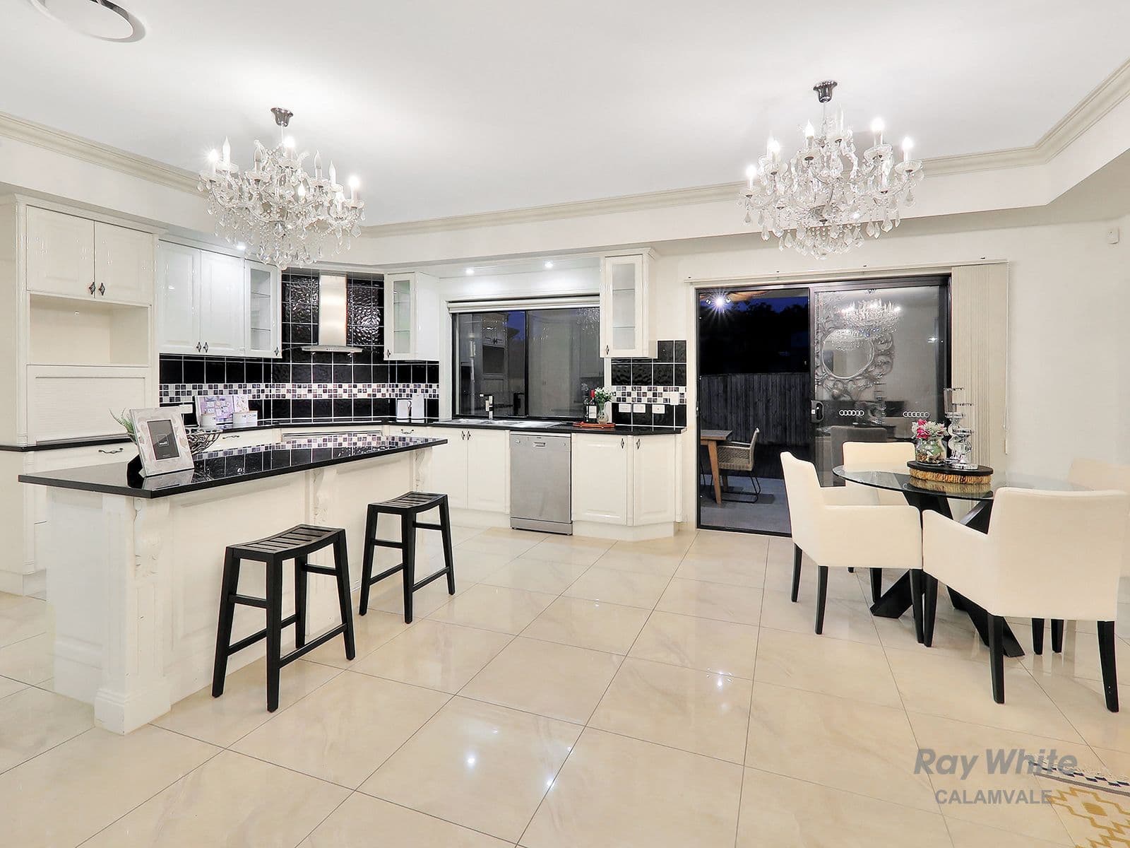 20 Snowbell Close, Stretton QLD 4116, Stretton - Thumbnail 6