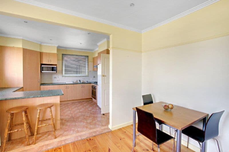 14 Moss Court, GLENROY VIC 3046, Glenroy - Thumbnail 2