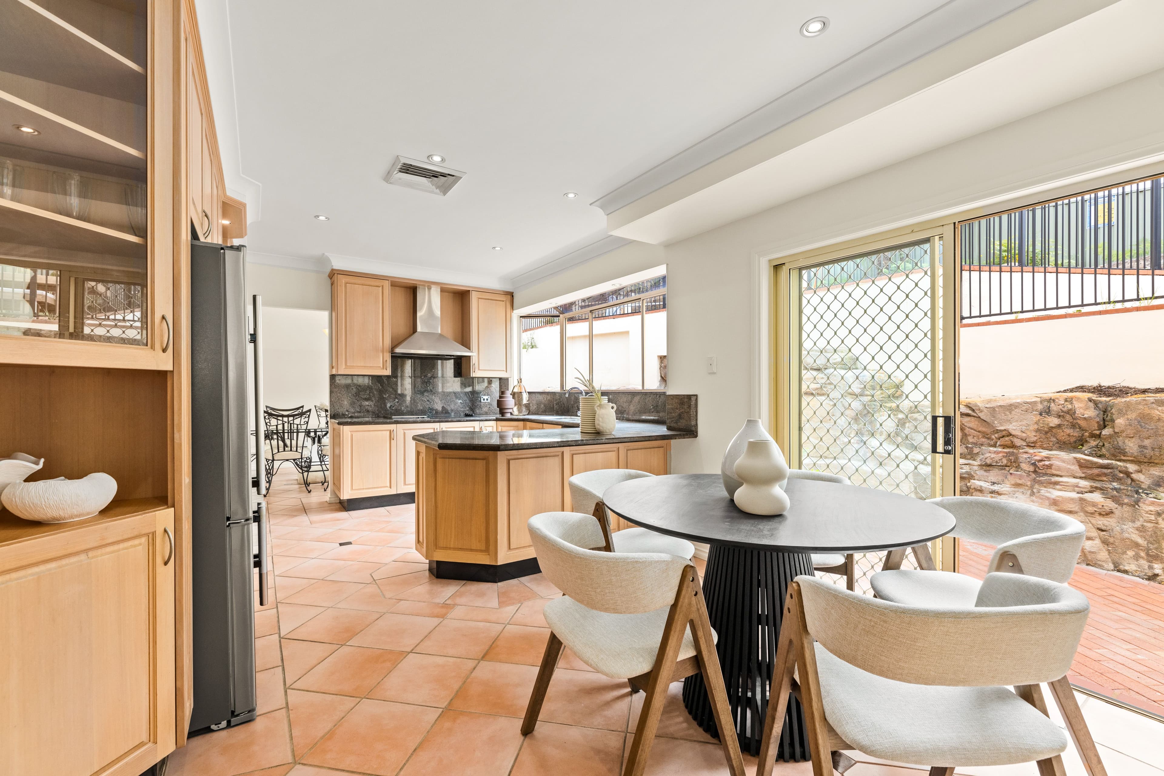 12 Beaumaris Drive, Menai NSW 2234, Menai - Thumbnail 6