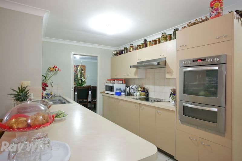 11 SANICLE Street, BALD HILLS QLD 4036, Bald Hills - Thumbnail 3