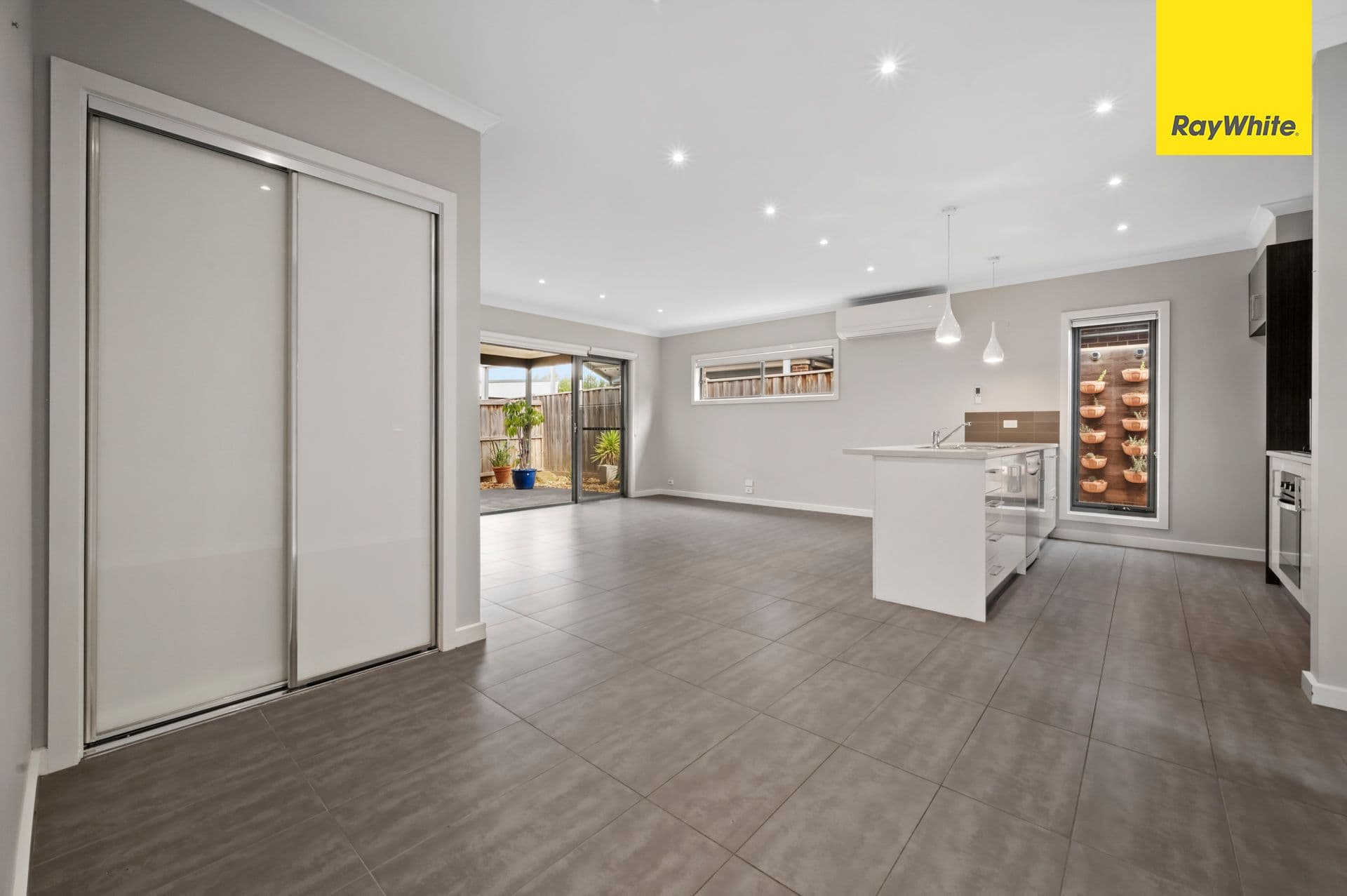 17 Finlay Avenue, HARKNESS VIC 3337, Harkness - Thumbnail 5