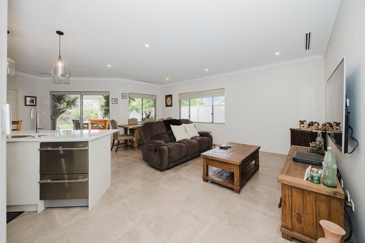 8 Gregory Court, Two Rocks WA 6037, Two Rocks - Thumbnail 8