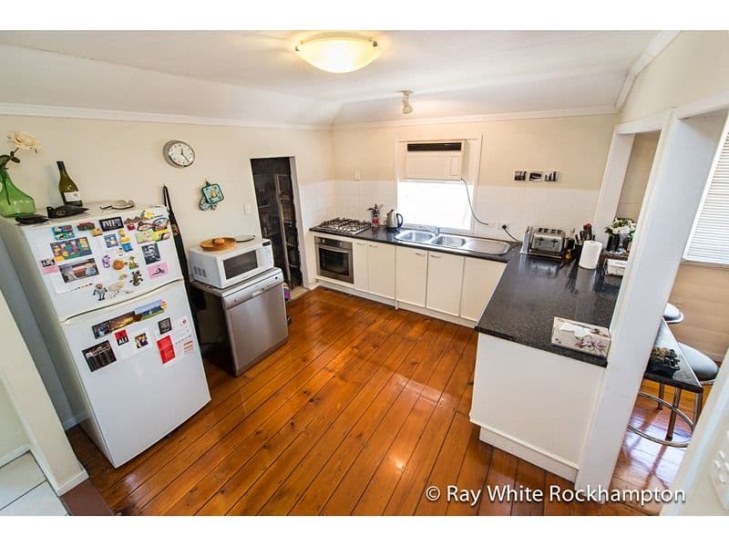 246 Upper Dawson Road, THE RANGE QLD 4700, The Range - Thumbnail 2