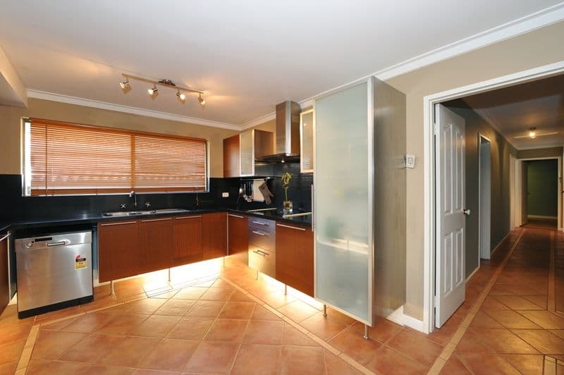 129 Fendam Street, WARNBRO WA 6169, Warnbro - Thumbnail 2