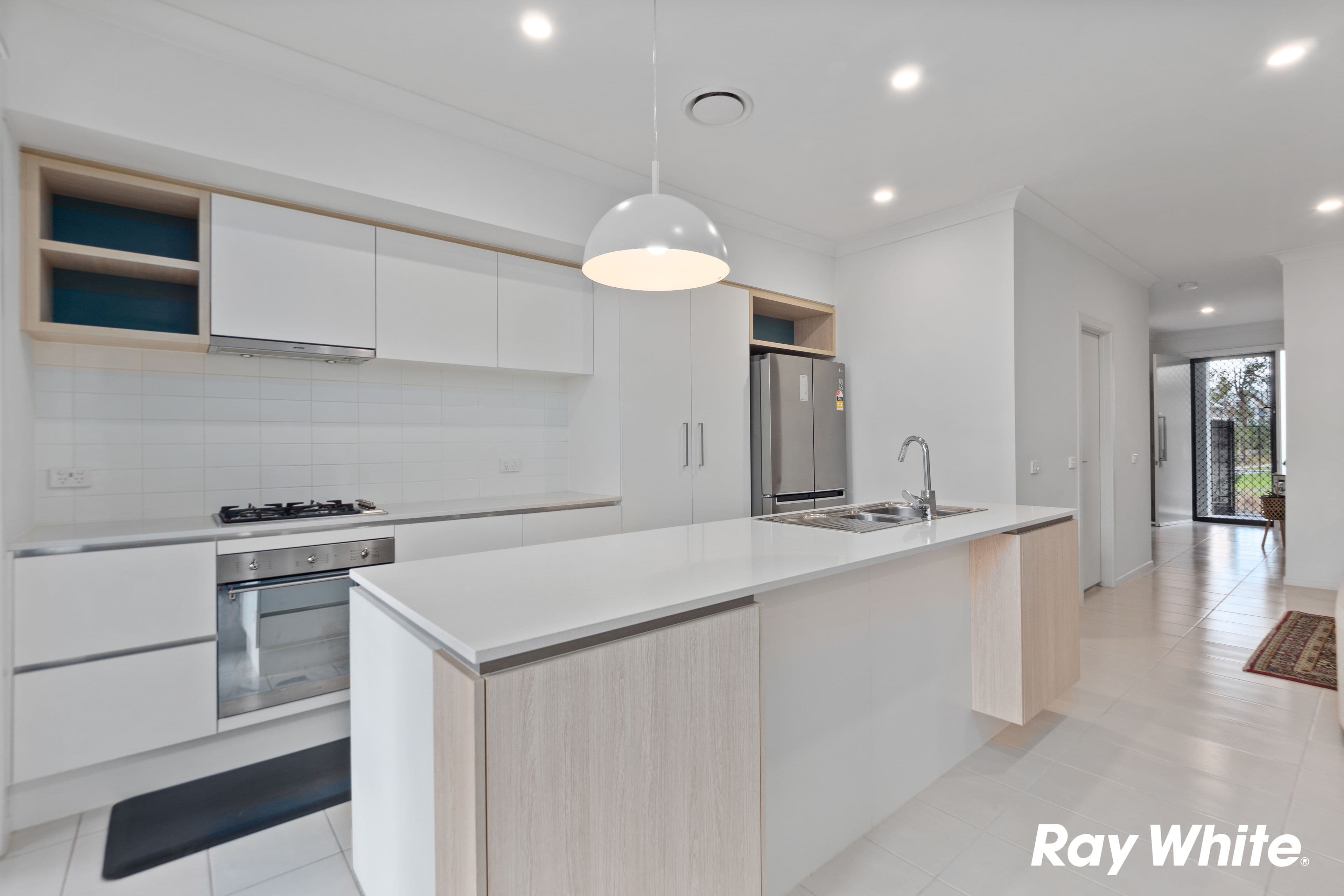 19 Essence Glade, Blacktown NSW 2148, Blacktown - Thumbnail 3