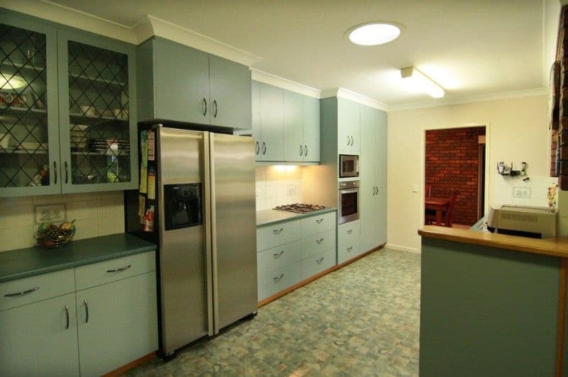 10 Camellia Court, DARLING HEIGHTS QLD 4350, Darling Heights - Thumbnail 2