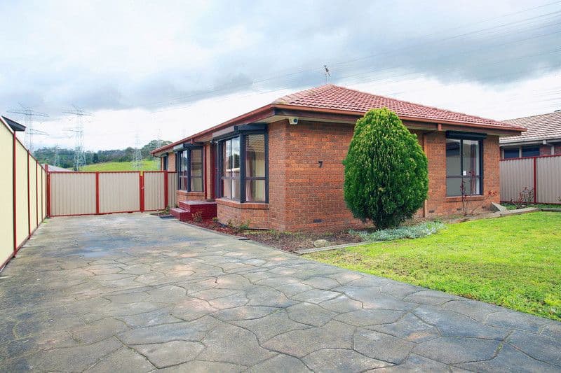 7 Redleap Court, ENDEAVOUR HILLS VIC 3802, Endeavour Hills - Image 1