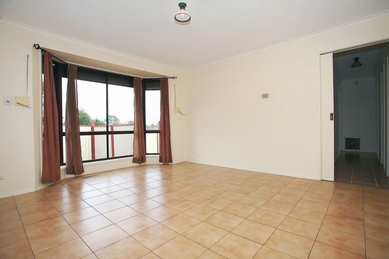 7 Redleap Court, ENDEAVOUR HILLS VIC 3802, Endeavour Hills - Thumbnail 6