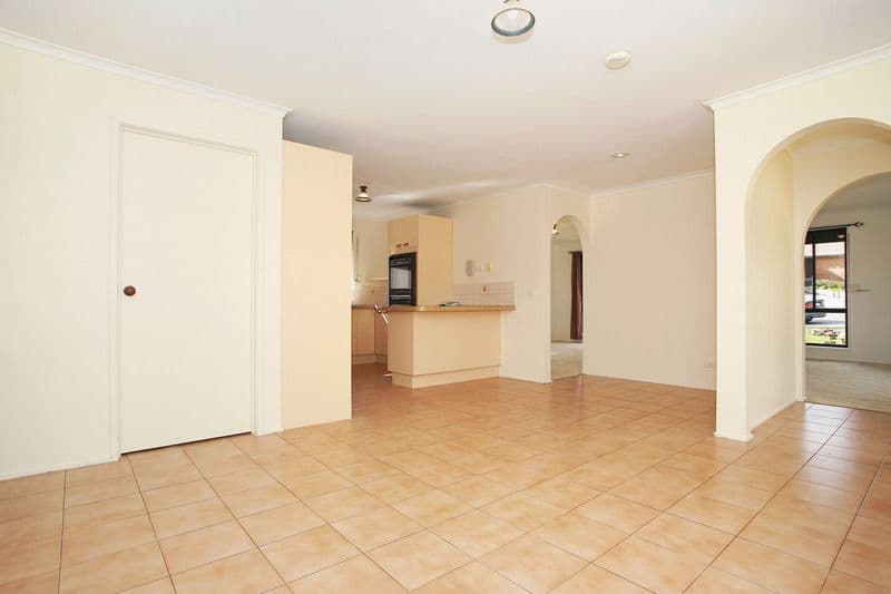 7 Redleap Court, ENDEAVOUR HILLS VIC 3802, Endeavour Hills - Thumbnail 8