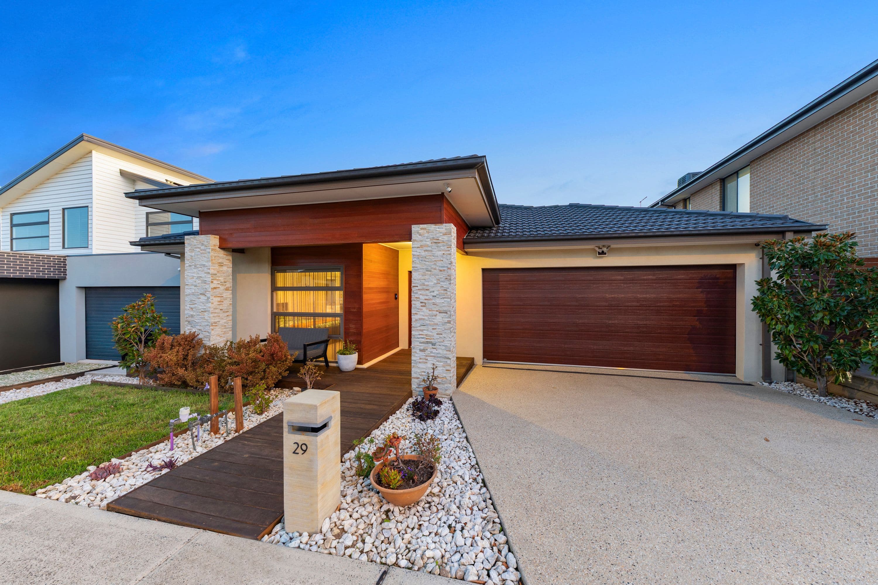 29 Tweed Road, Clyde North VIC 3978, Clyde North - Thumbnail 2