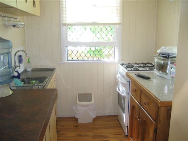 5 Park Street, ROCKVILLE QLD 4350, Rockville - Thumbnail 2