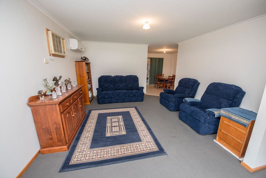 7 Foster Street, Swan Hill VIC 3585, Swan Hill - Thumbnail 2
