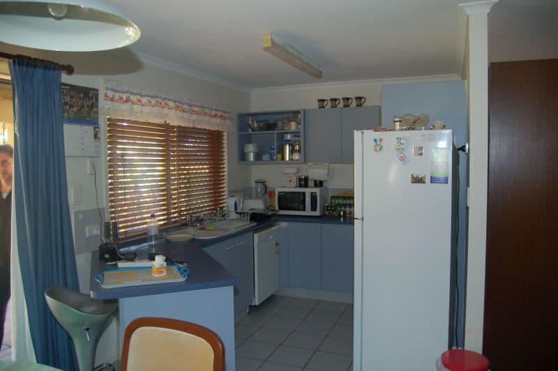 77 Middle Road, HILLCREST QLD 4118, Hillcrest - Thumbnail 6