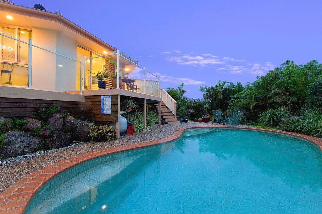 22 Sirec Way, BURLEIGH HEADS QLD 4220, Burleigh Heads - Thumbnail 2