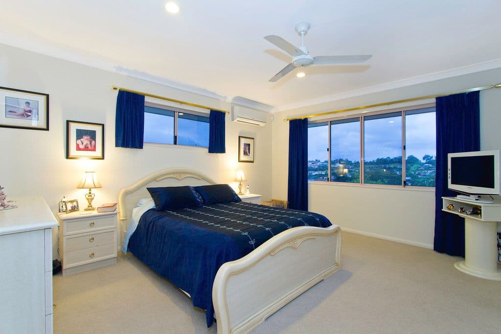 22 Sirec Way, BURLEIGH HEADS QLD 4220, Burleigh Heads - Thumbnail 8