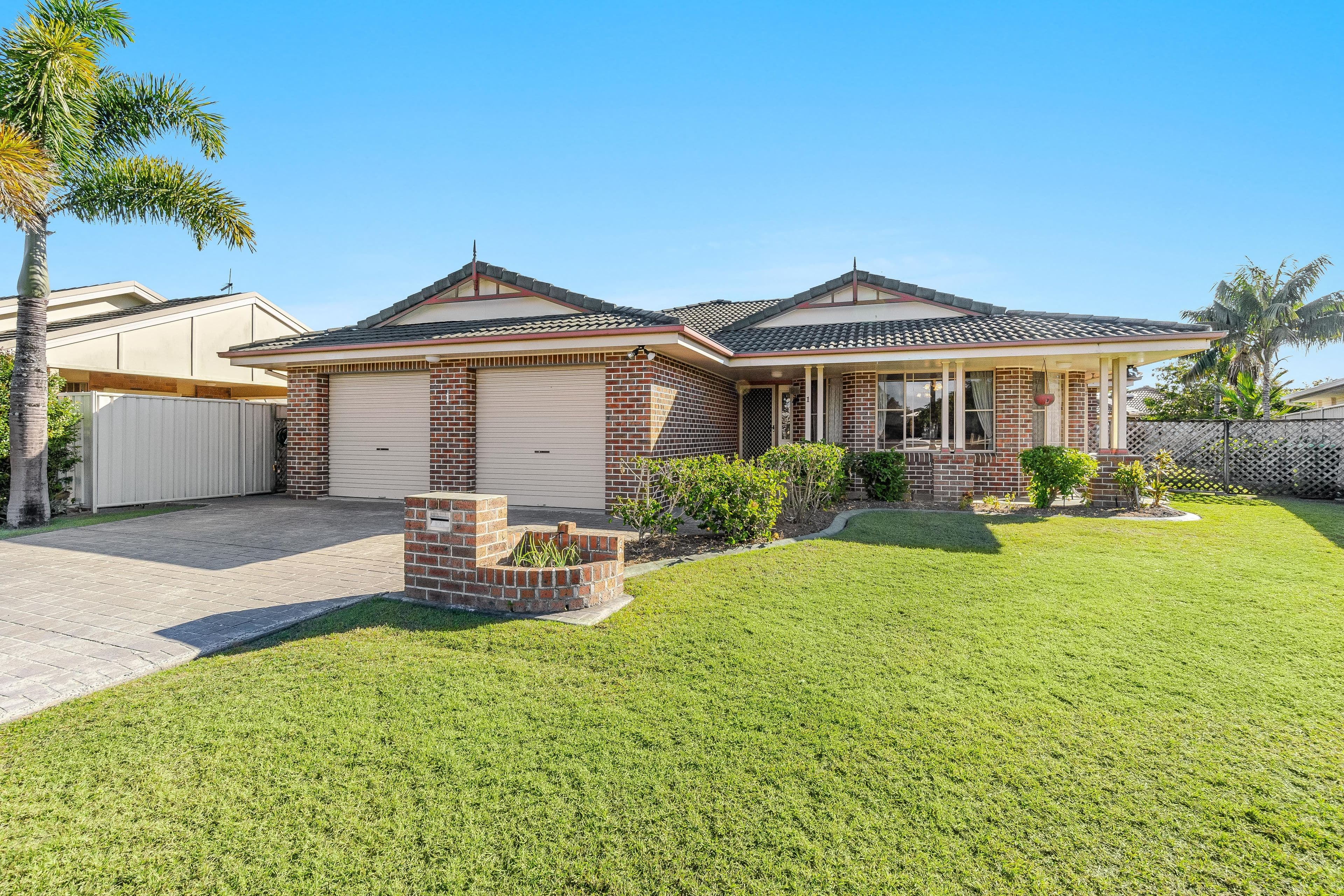 1 Finch Court, Yamba NSW 2464, Yamba - Image 1