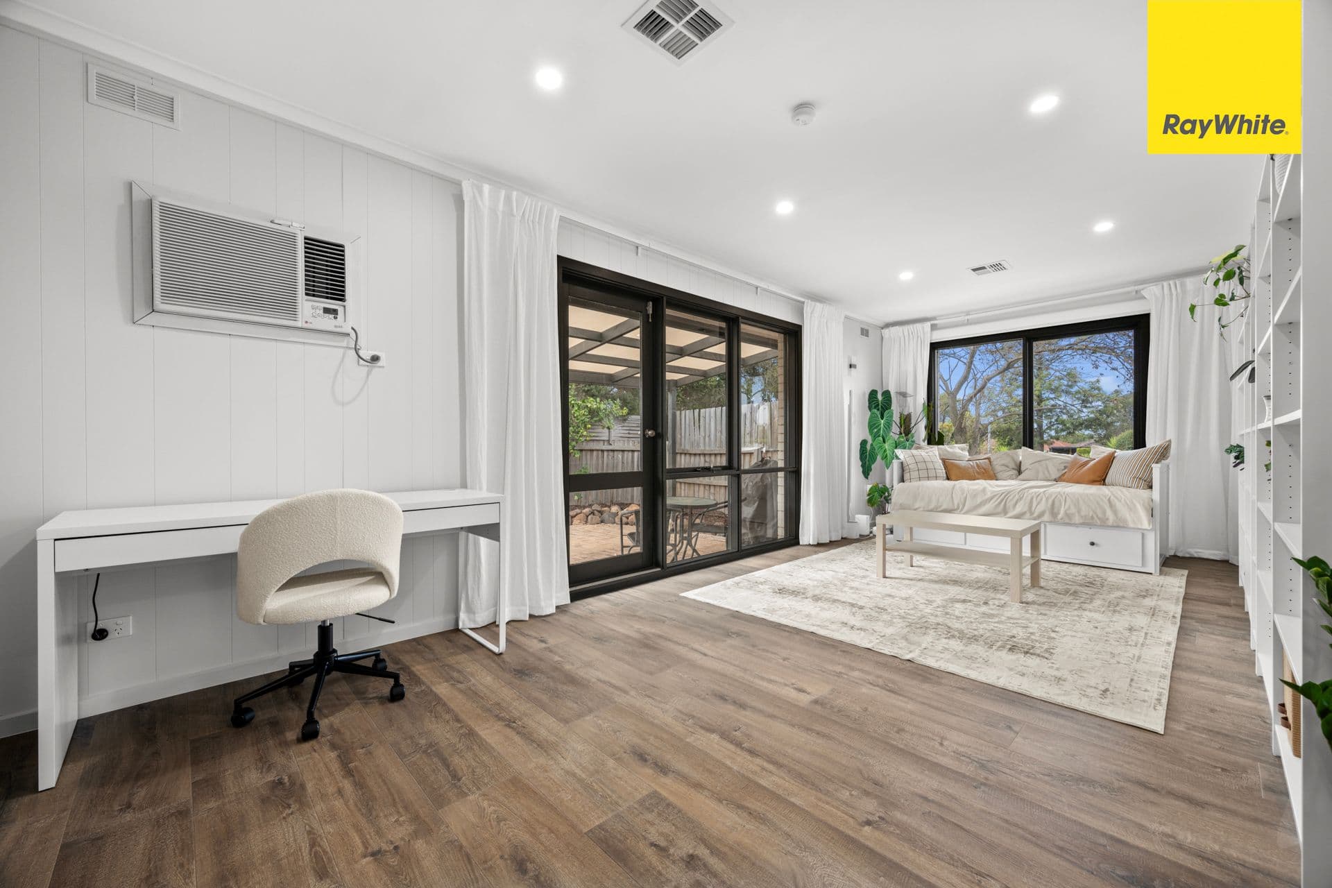 10 Lancaster Way, Melton West VIC 3337, Melton West - Thumbnail 4