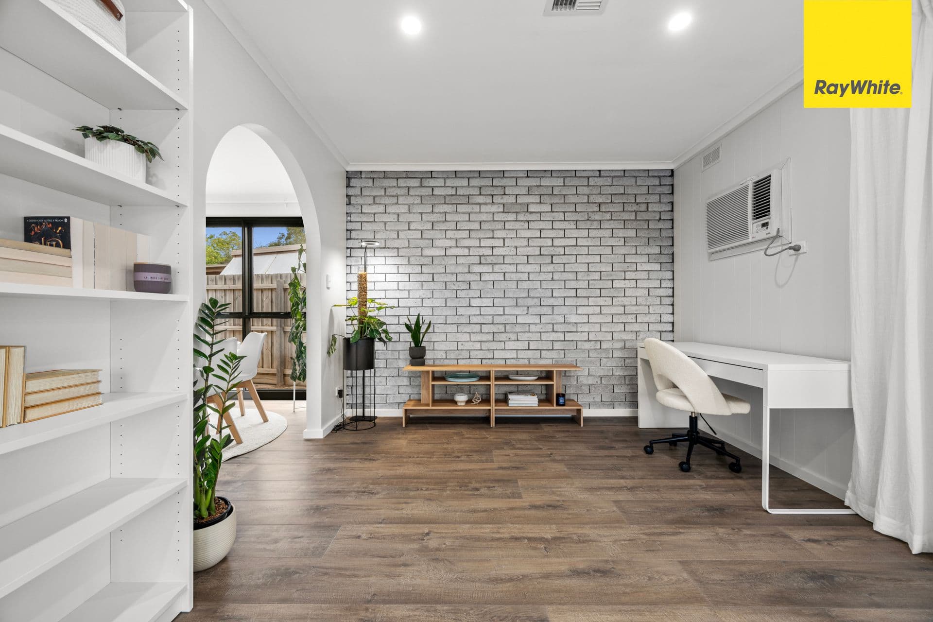 10 Lancaster Way, Melton West VIC 3337, Melton West - Thumbnail 6