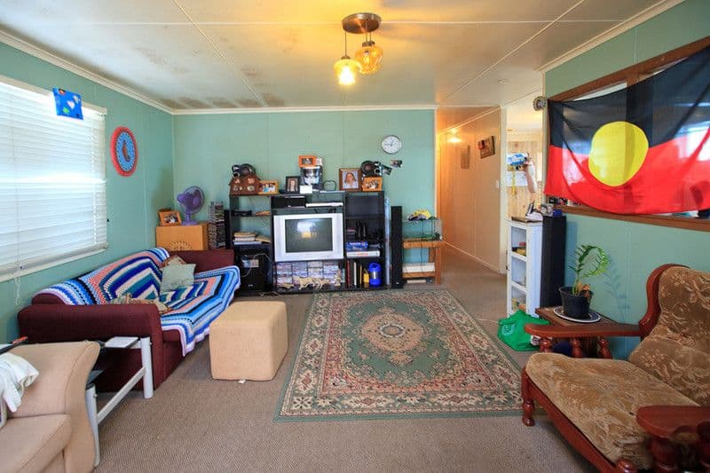 40 Fursden Road, CARINA QLD 4152, Carina - Thumbnail 2