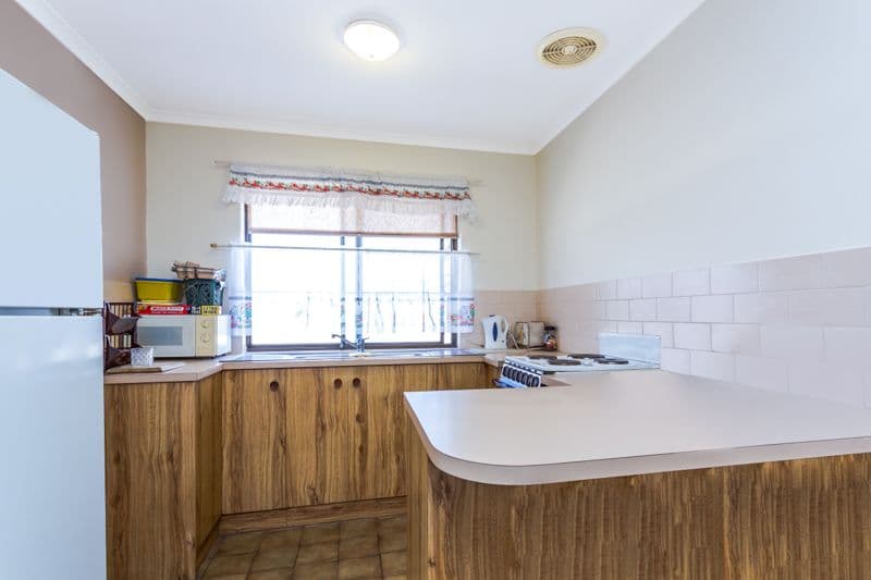 467 Victoria Road, TAPEROO SA 5017, Taperoo - Thumbnail 3