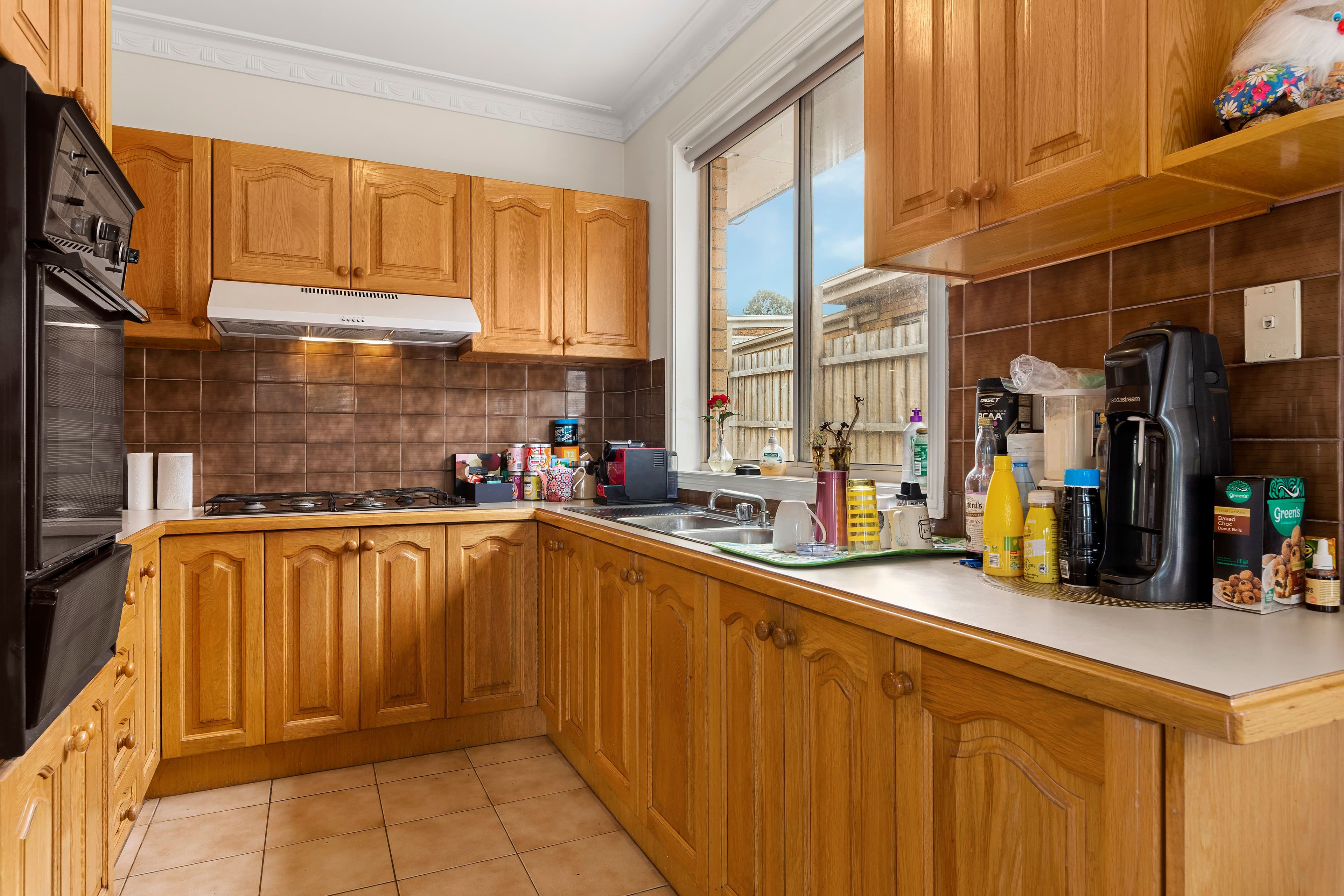 2a Pickworth Drive, Mill Park VIC 3082, Mill Park - Thumbnail 2