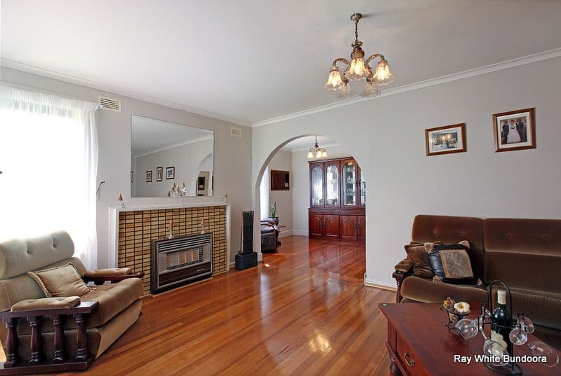 50 Glenn Crescent, BUNDOORA VIC 3083, Bundoora - Thumbnail 2