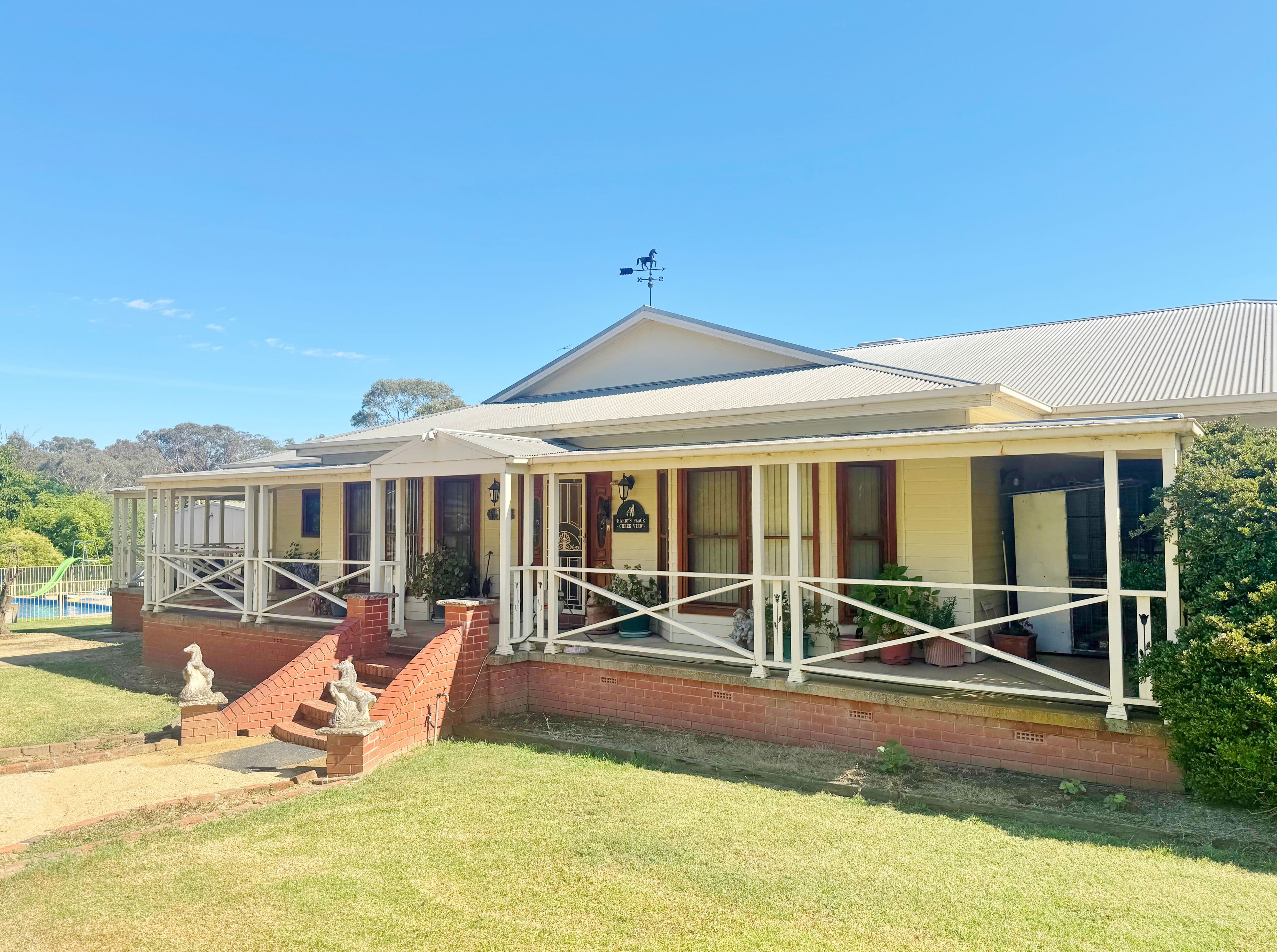 44 Purchas Street, Young NSW 2594, Young - Thumbnail 2
