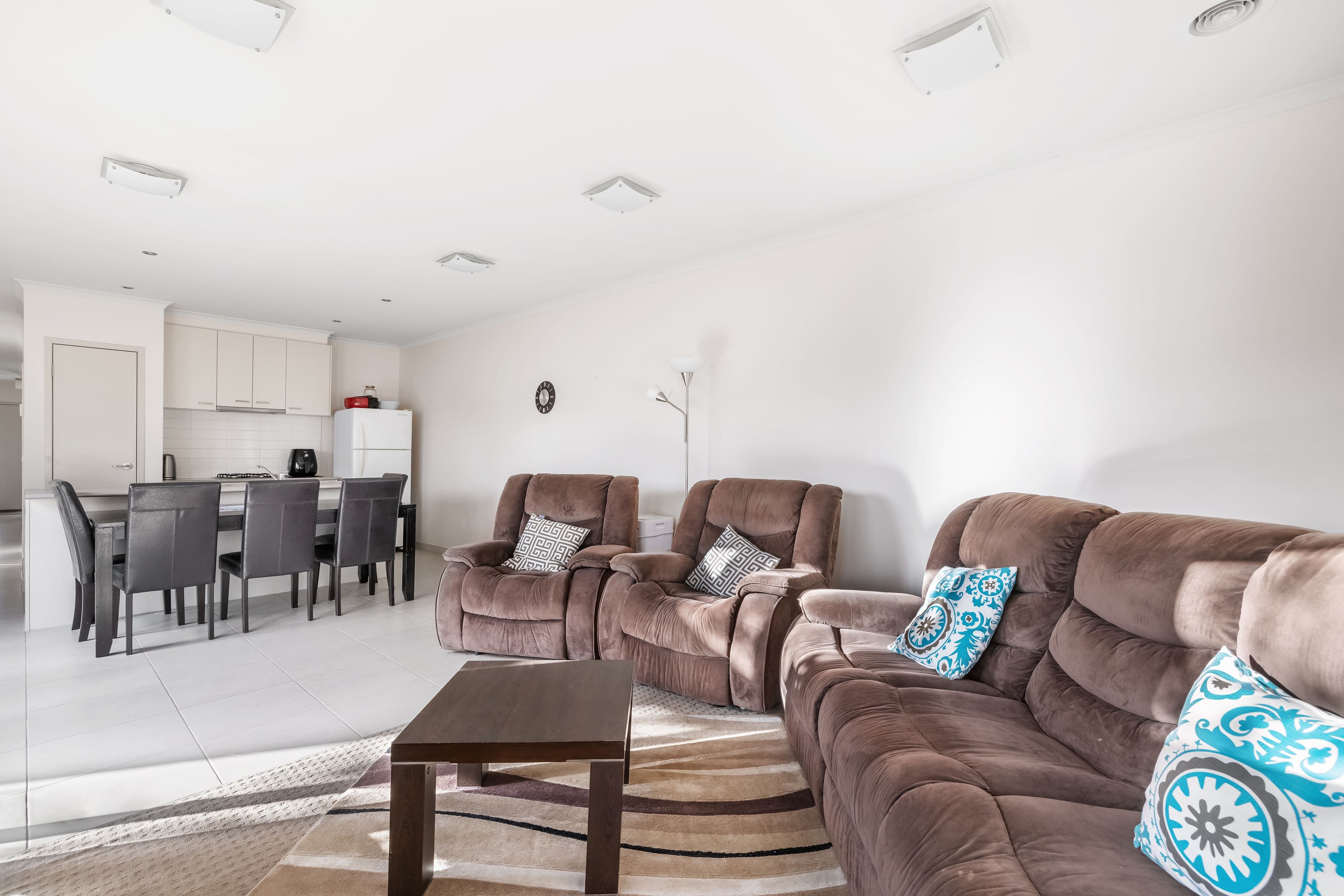 211 Cuthberts Road, Alfredton VIC 3350, Alfredton - Thumbnail 3