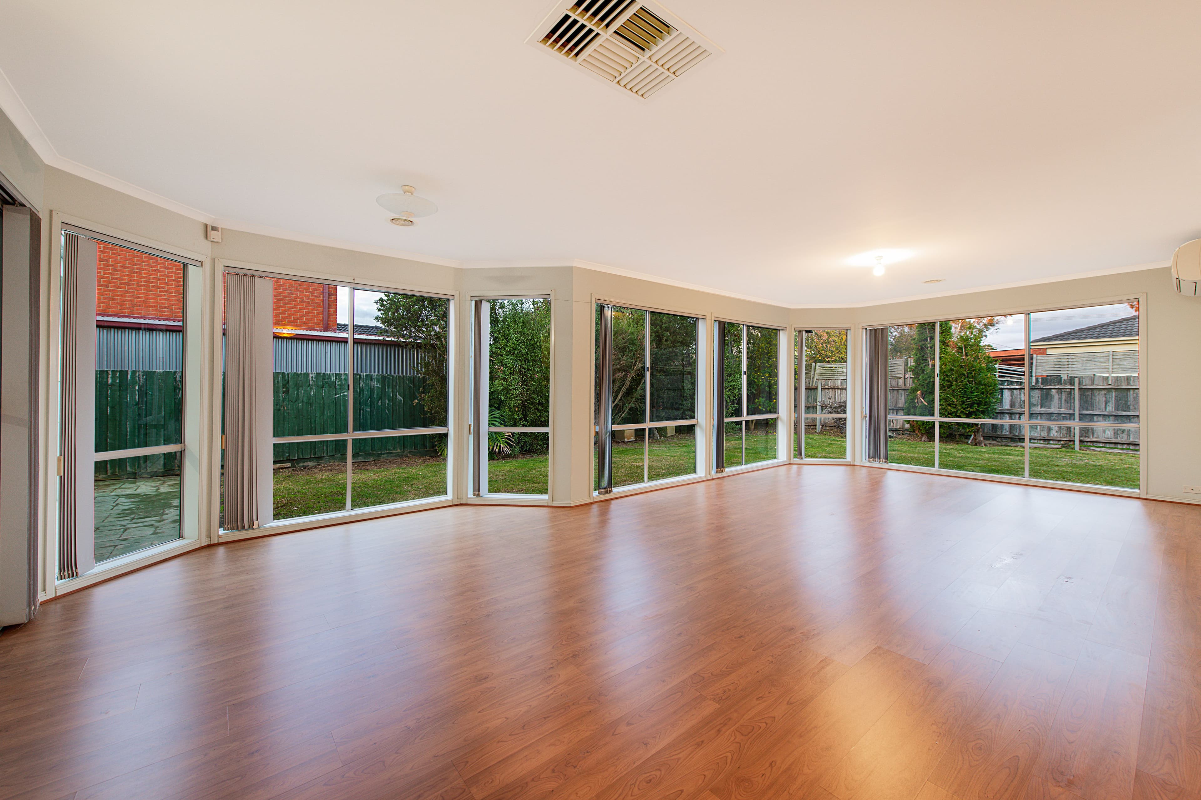 38 Banyalla Drive, Cranbourne West VIC 3977, Cranbourne West - Thumbnail 3
