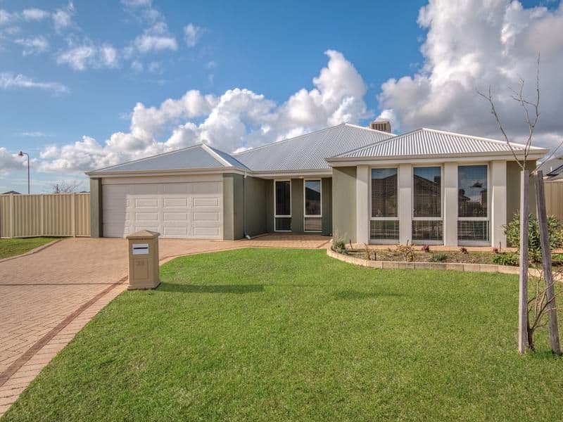 28 Lismore Ridge, Lakelands WA 6180, Lakelands - Image 1