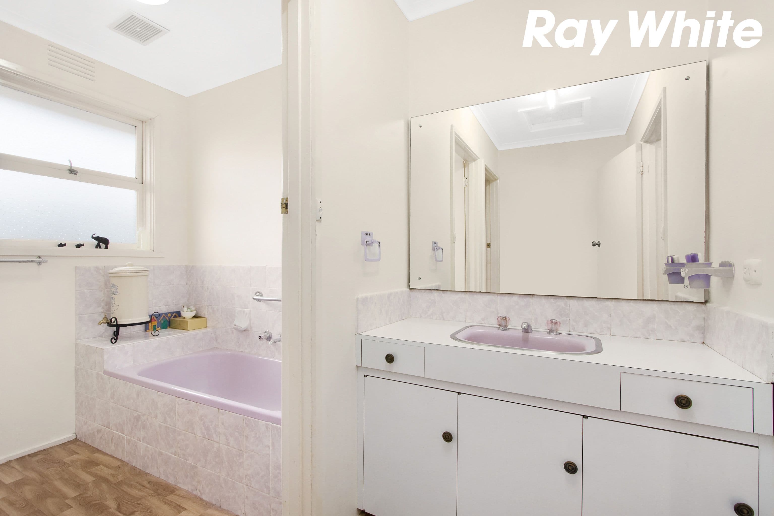 5 Charles Street, Pakenham VIC 3810, Pakenham - Thumbnail 7