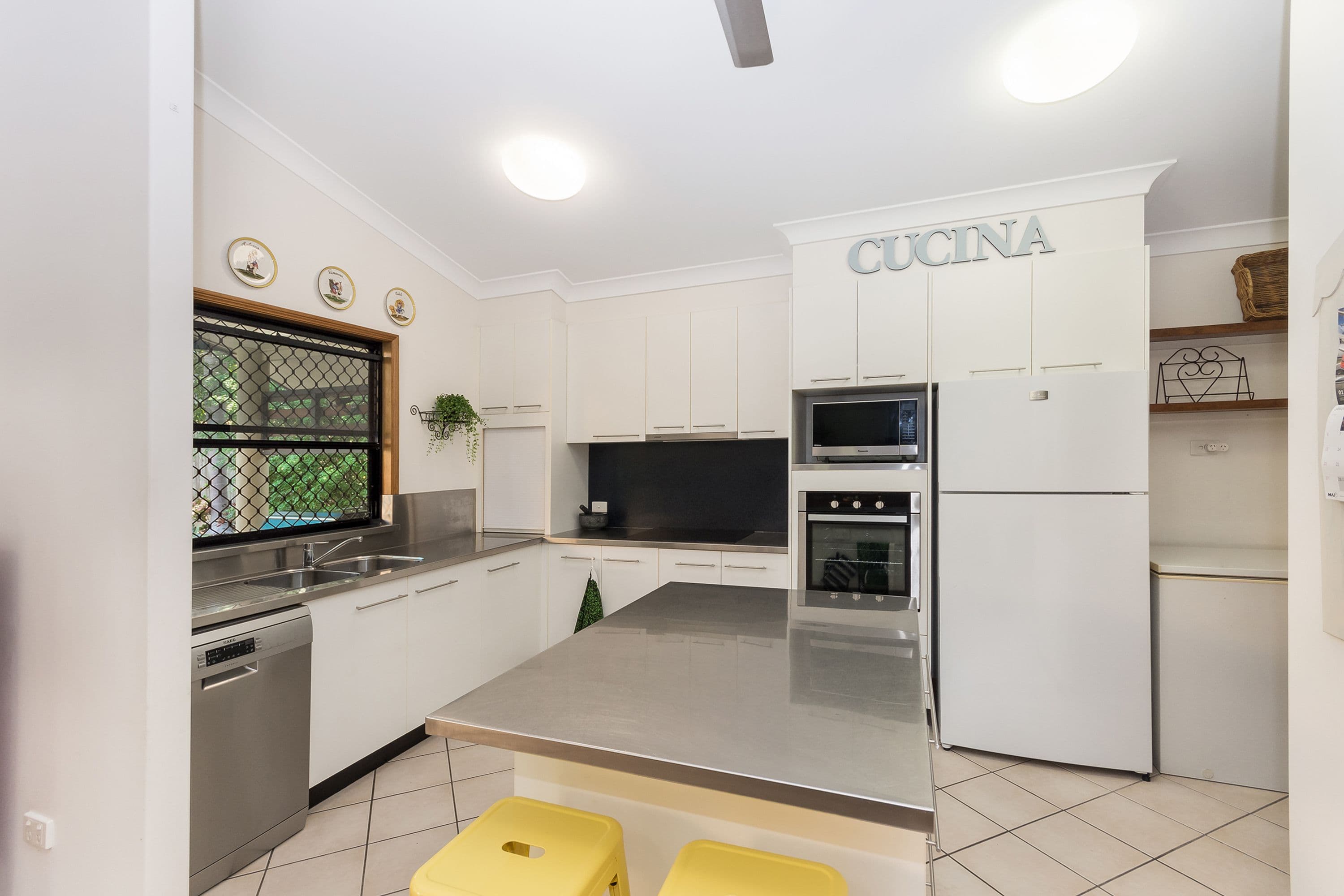 8 Butterfly Crescent, Douglas QLD 4814, Douglas - Thumbnail 4