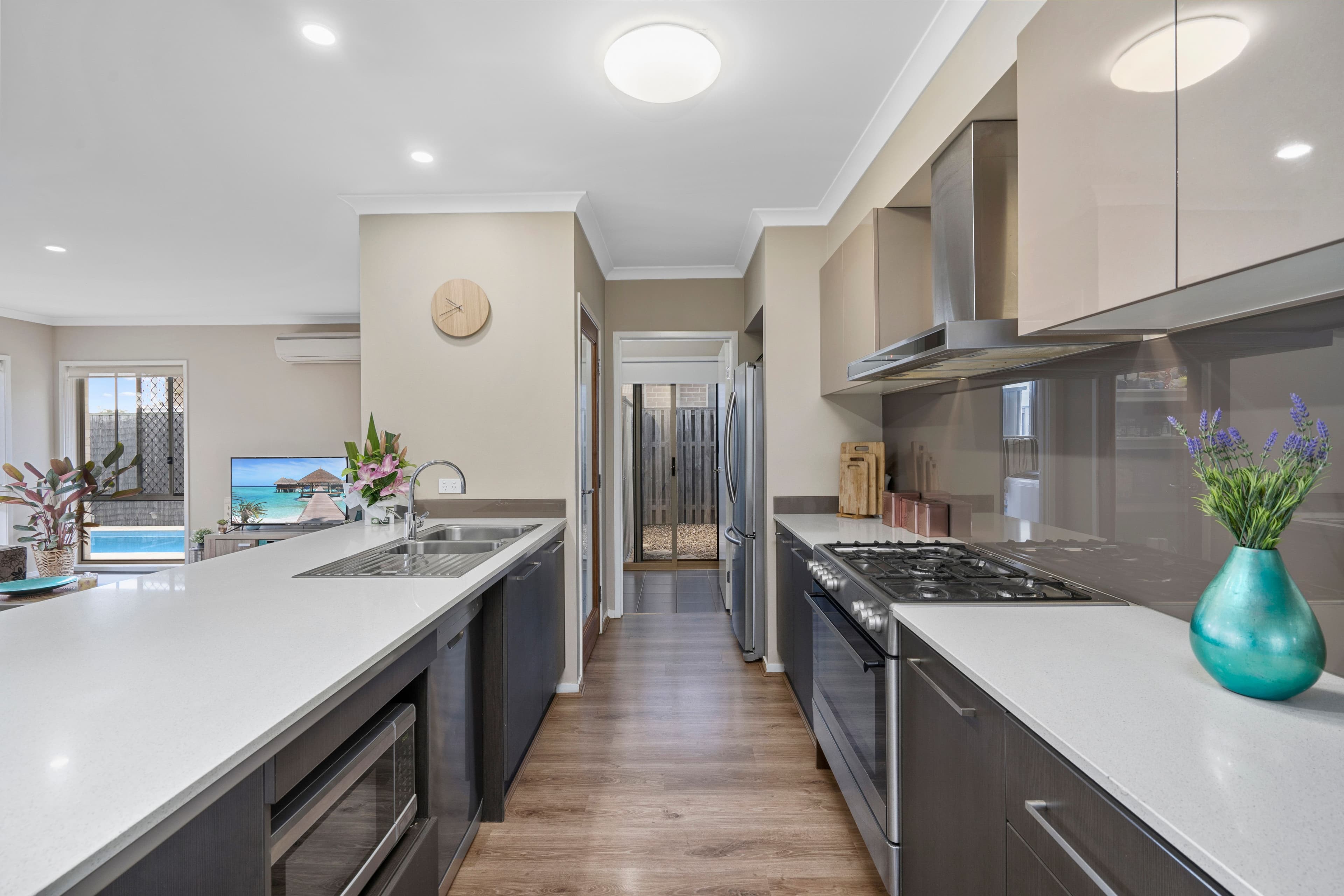 43 Ellenborough Avenue, Ormeau Hills QLD 4208, Ormeau Hills - Thumbnail 7