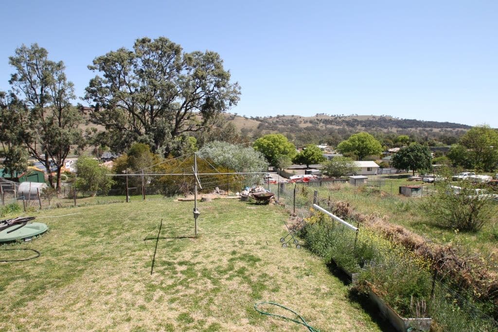 25 Learmonth Street, WILLOW TREE NSW 2339, Willow Tree - Thumbnail 3