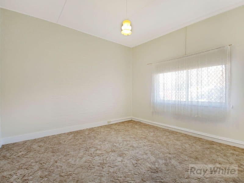 133 Goldsmith Street, Goulburn NSW 2580, Goulburn - Thumbnail 4
