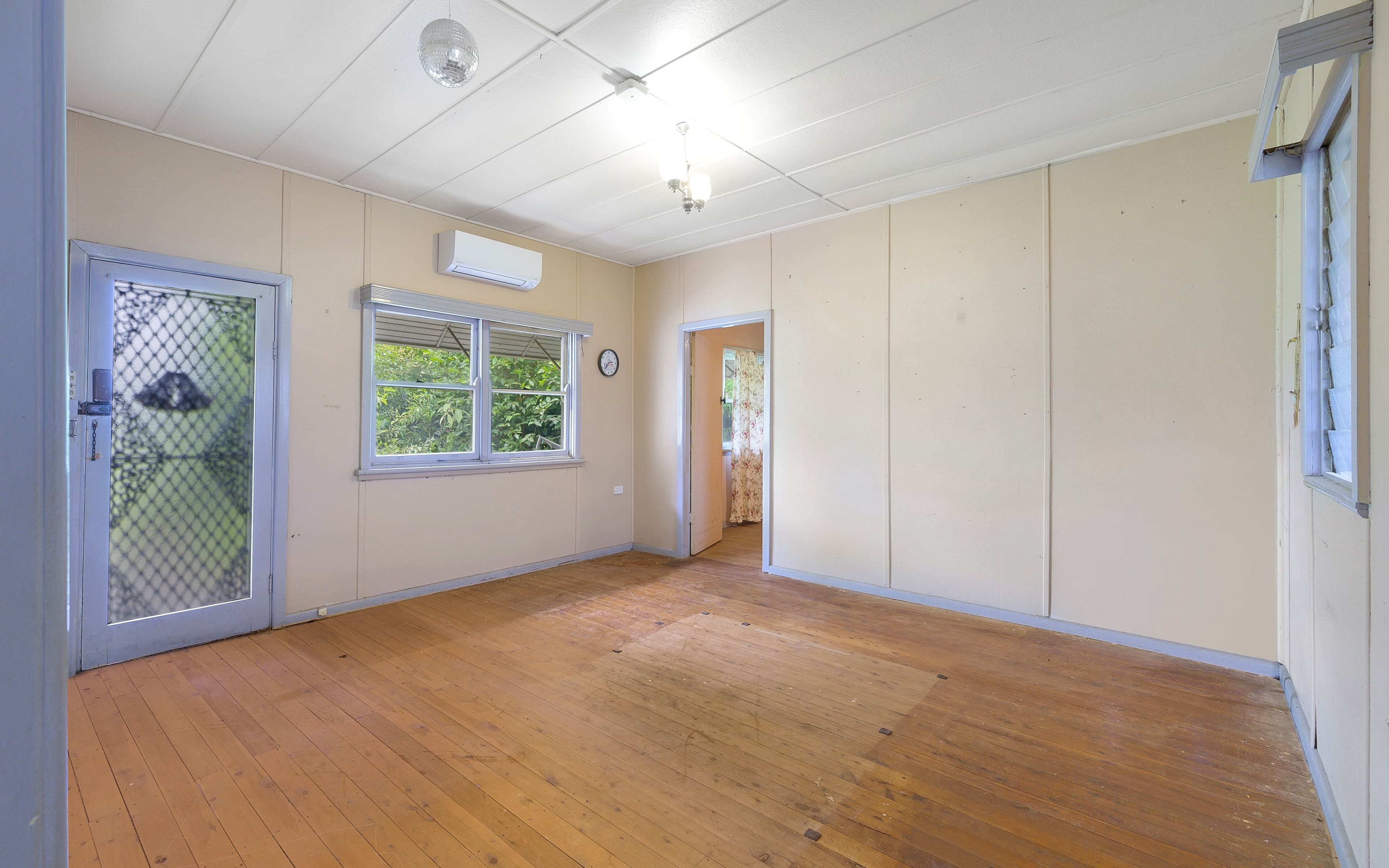 111 Cambridge Street, Cambridge Park NSW 2747, Cambridge Park - Thumbnail 2