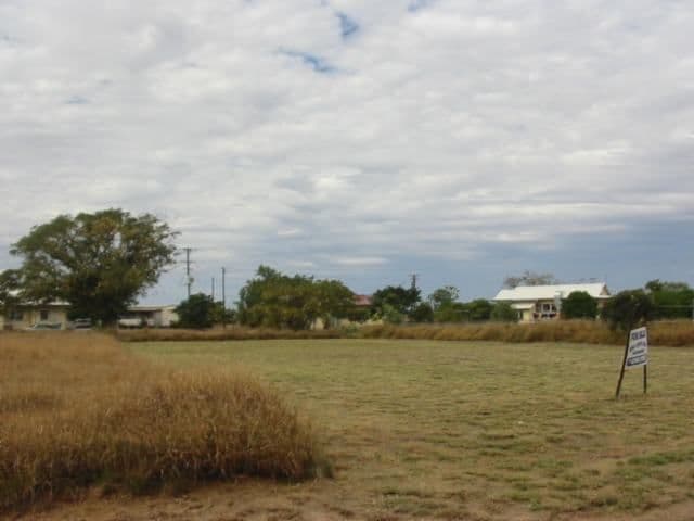 40 Beaconsfield, HUGHENDEN QLD 4821, Hughenden - Thumbnail 3