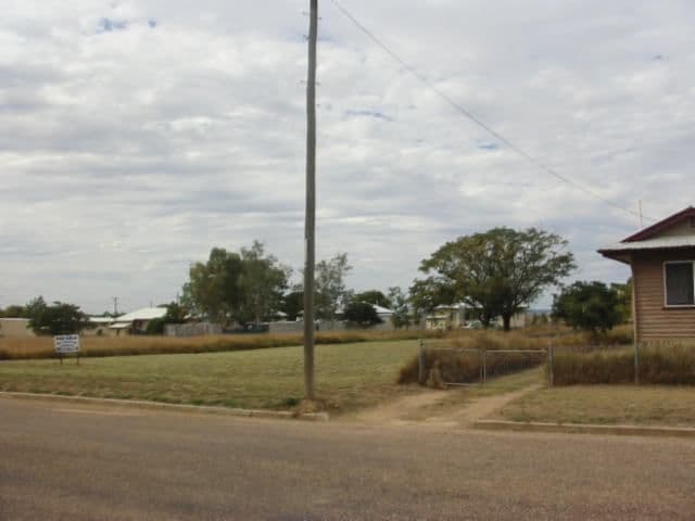 40 Beaconsfield, HUGHENDEN QLD 4821, Hughenden - Thumbnail 5