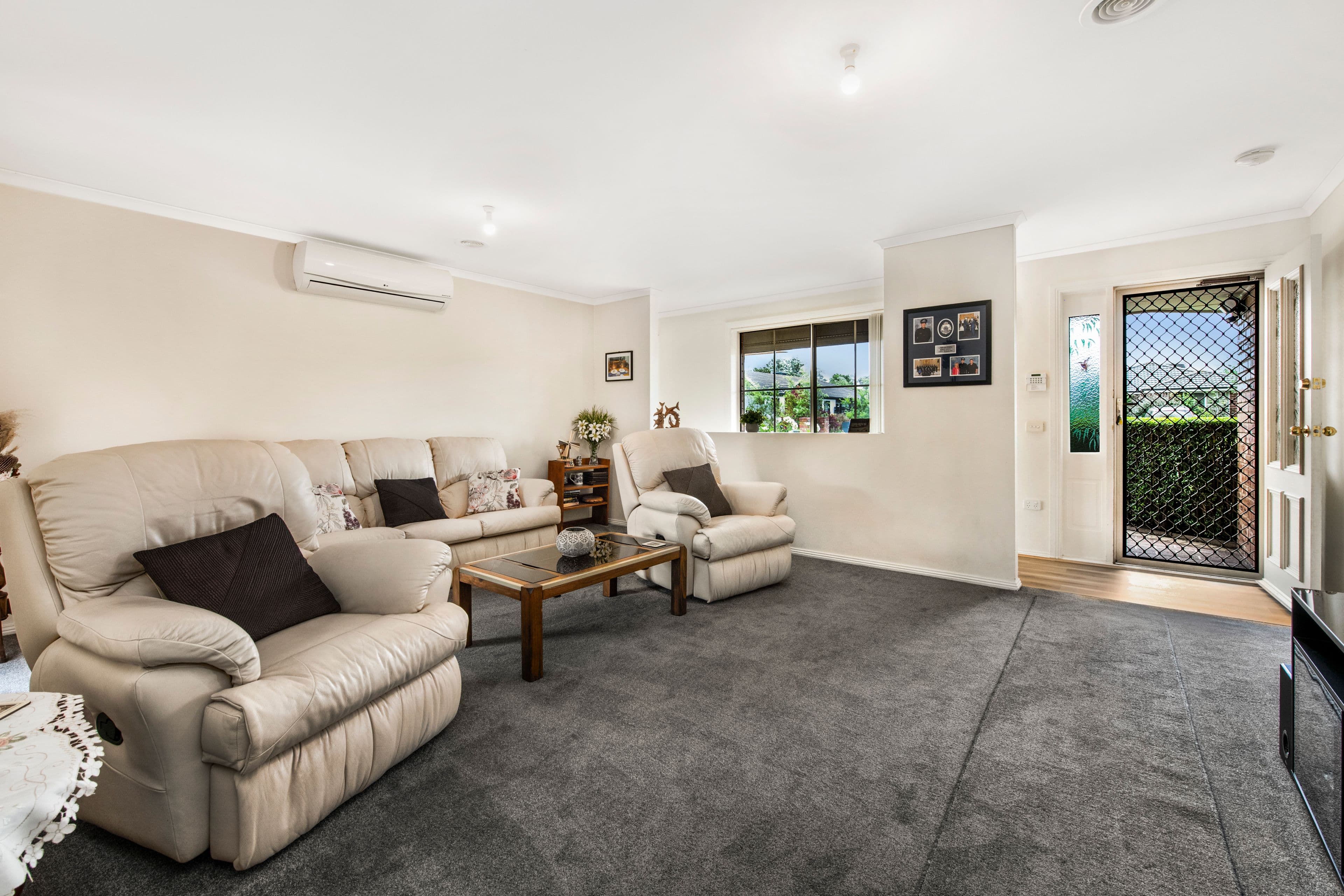 11 Wisteria Court, Pakenham VIC 3810, Pakenham - Thumbnail 2